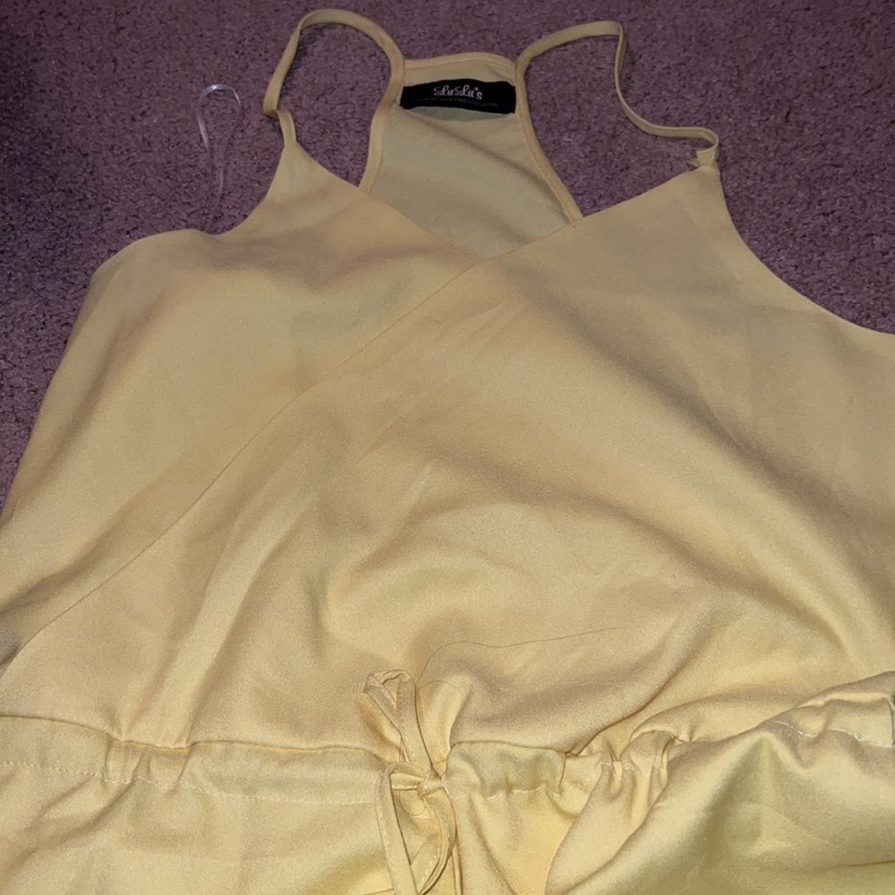 ‎Lulus large yellow romper - Picture 6 of 9